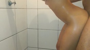 Fotos de sexo de padrasto com novinha menstruada