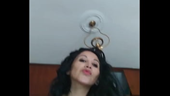 Mulher madura peruana em cenas de sexo