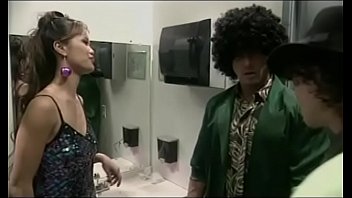 Sexo no banheiro da boate mulher do empresario
