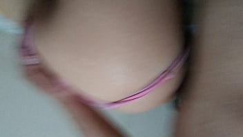 Novinha de 18 anos fazendo sexo anal de quatro