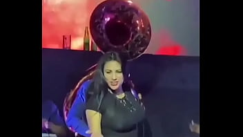 Sexo grupal de banda feminina polemica