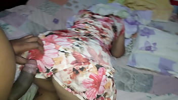 Adolescente pelu da transando com padrasto em video de sexo