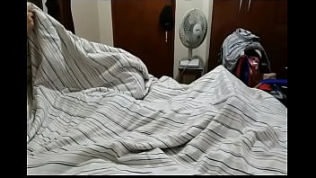 Filho e mae fazendo sexo no quarto