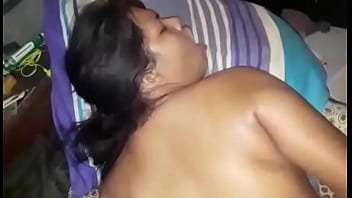 Sexo madura sendo humilhada por gorda senta cara