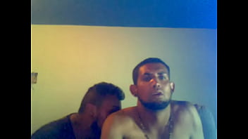 Sexo gay a visita do primo chacal hot boy