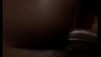 Sexo anal com rola cheia de veia