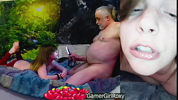 Vídeo pornô gostoso de mulher fazendo sexo sexo gordinha morena