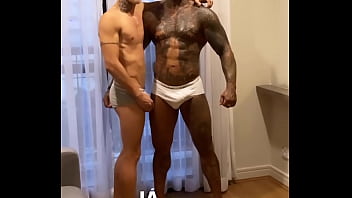 Sexo de gays negros super dotados com pau grosso