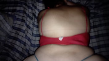 Adolescente de 18 anos dando gostoso porno