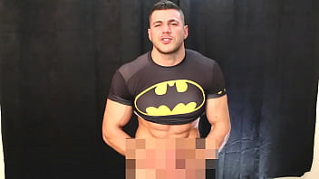 Batman fazendi sexo gay