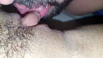 Sexo oral massagem feminina masturbando gravida gif
