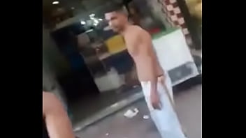 Sexo gay com hetero na rua