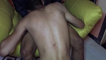 Video gay sexo com o segurança