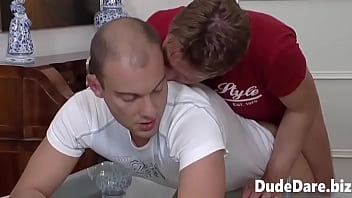 Hot-twinks-anal-sex-with-cumshot
