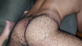 Porn gay grande peludo
