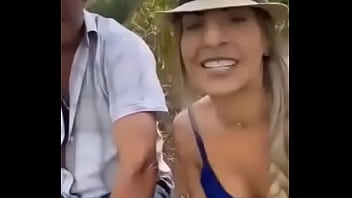 Pai levou a filha pra fazenda só pra comela sexo