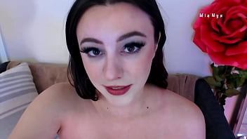 Cam girl that describes having sex with a 16