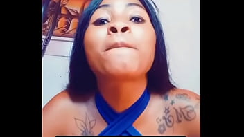 Bixa falando sobre a mulher fazendo sexo anal