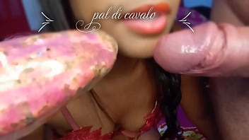 Video de sexo mulher chupano pau e gozanou na boca