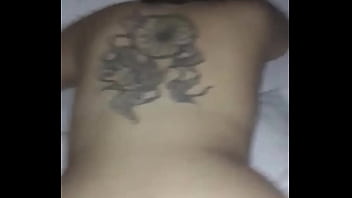Gordinha Rondônia tatuagem nas costas