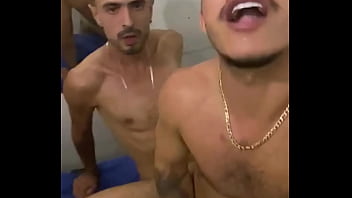 Gay sex dupla prnetraçao de morenos em novinho