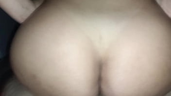 Vídeo de sexo na banheira sensual com famosas atrizes pornô
