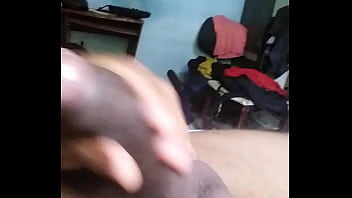 Video de sexo menino bem pauzudo bateno punheta