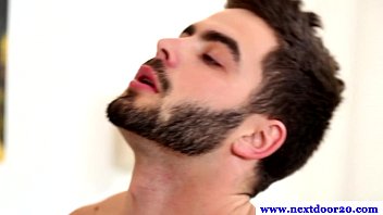 Sexo gay gostoso peludo fortao