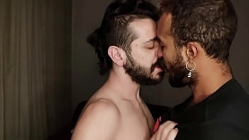 Sexo gay brasil peludo fortão