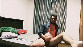 Sexo gay brasileiro pegando no flagra