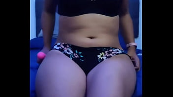 Morena so goza no sexo anal