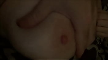 Videos sexo com brasileiras gravidas bico peitos grandes inchados