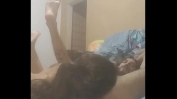 Casal fazendo sexo anal e sangrando cuzinho