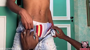 Sexo gay orgia na favela
