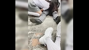 Sexo com japonesa no colegio