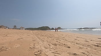 Sexo real na praia de nudismo