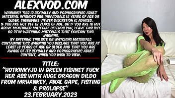 Blue dragon hardcore sex with green dragon