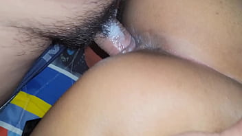 Novinha tendo orgasmo no sexo vaginal