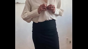 Professora gostoza dando aula particular a seu estudante