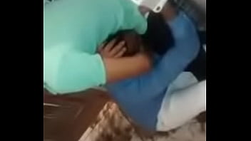 Vídeo sexo gay no banheiro flagra