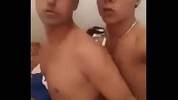 Gay jovencito